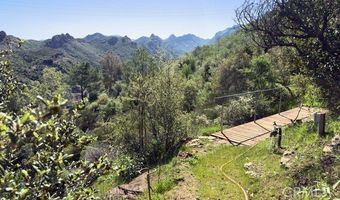 1820 Lookout Dr, Agoura Hills, CA 91301