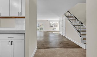 113 Park Ave 20, Danbury, CT 06810