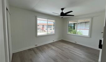 1341 Ekaha Ave upstairs, Honolulu, HI 96816