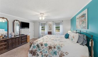 34 Crestwood Ln, Charlestown, RI 02813