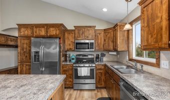 5885 Farmview Dr, Allendale, MI 49401
