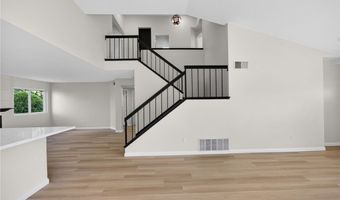 774 Foxwood Dr, Oceanside, CA 92057