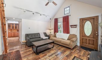 222 Alturas Rd, Alloway, NJ 07422