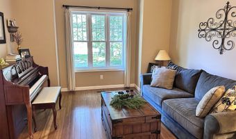 60 Spruce Ridge Dr, Brentwood, NH 03833