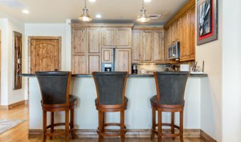 300 Prater Rd A-202, Avon, CO 81620