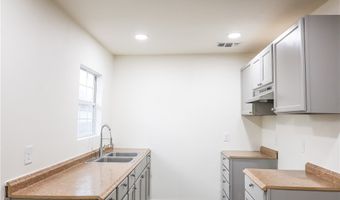 109 Dewey Ave, Alice, TX 78332