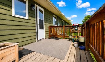 816 12th Ave, Aberdeen, SD 57401