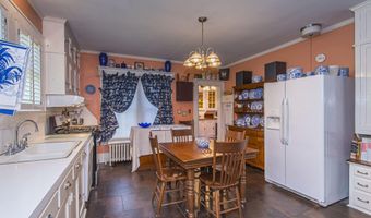 1822 Brevard Pl, Camden, SC 29020