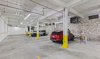7 Alby St 9, Alton, IL 62002