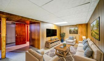 14557 Michigan Blvd, Allen Park, MI 48101