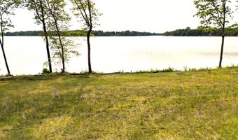 7670 Lake John Dr, Annandale, MN 55302