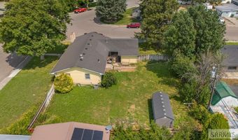 425 Horrocks Dr, Blackfoot, ID 83221