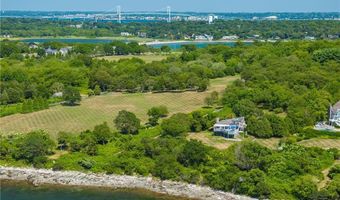 76 Battery Ln, Jamestown, RI 02835