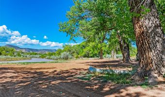 50 Private Drive 1706 A, Abiquiu, NM 87510