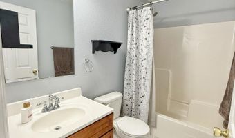 21382 NW Paradise Ln, Altha, FL 32421