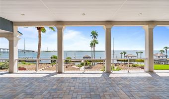 134 Bay Harbor Dr, Aransas Pass, TX 78336