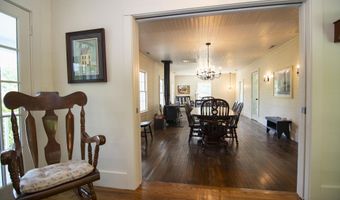 90 Taylor Ln, Alderson, WV 24910