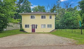 26689 W Pine St, Antioch, IL 60002
