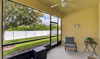 307 BLUEWATER FALLS Ct, Apollo Beach, FL 33572