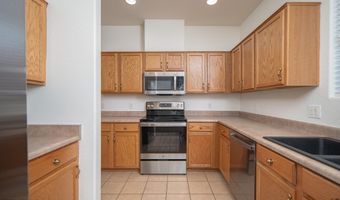 42424 N GAVILAN PEAK Pkwy 12104, Anthem, AZ 85086