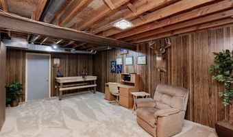 713 10th Ave NW, Altoona, IA 50009