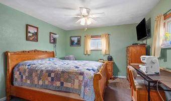 609 Old Brick Rd, Auburn, IN 46706