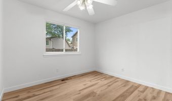 635 S Joplin St, Aurora, CO 80017