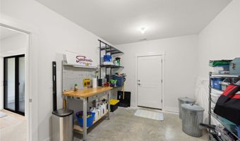 1009 W Aspen Ridge Cir, Polk City, IA 50226