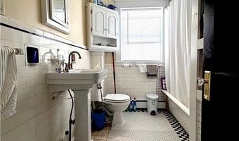 105 Eldridge St, Cranston, RI 02910