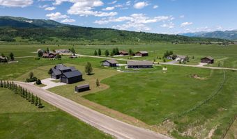 92 ASHLEY Dr, Alpine, WY 83128
