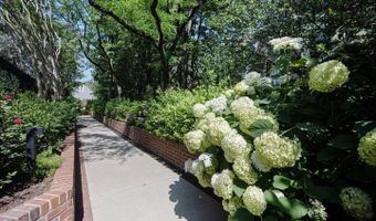 7500 WOODMONT Ave #S609, Bethesda, MD 20814