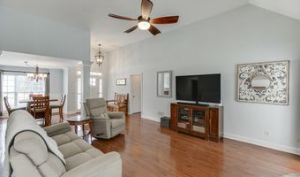 646 Forest Pine Dr, Ball Ground, GA 30107