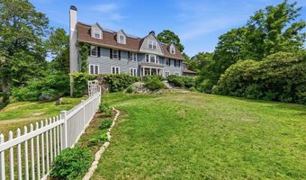 852 Hale St, Beverly, MA 01915