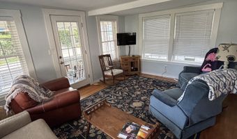 112 Limewood Ave, Branford, CT 06405
