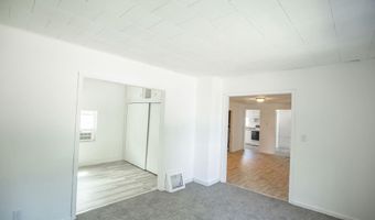 125 S Heckart St, Algona, IA 50511