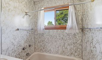6480 W Orland Rd, Angola, IN 46703