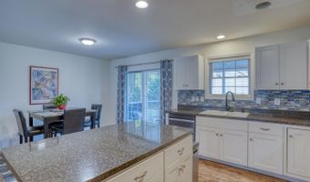 51 LULU Ln, Dover, DE 19901