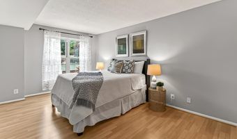 2100 LANGSTON Blvd 237, Arlington, VA 22201