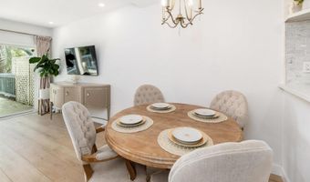 2340 Caringa Way B, Carlsbad, CA 92009