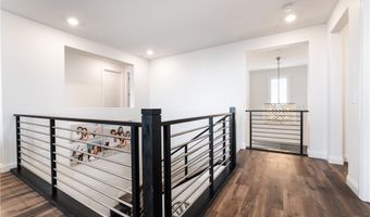212 Harris Peak St, Las Vegas, NV 89138