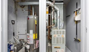 9857-9861 Reeck Rd 1 & 2, Allen Park, MI 48101