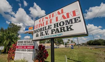 26 Leisure Dr, Auburndale, FL 33823