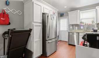 211 FAGLEY St, Baltimore, MD 21224