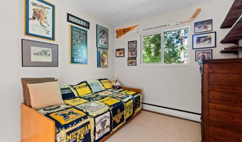 2805 Byington Blvd, Ann Arbor, MI 48105