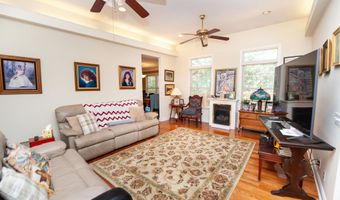 667 Shadow Dance Ln, Boiling Springs, SC 29316