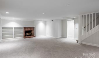 54 Fairway Rd, Asheville, NC 28804