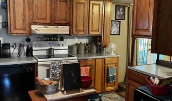 40 Collins, West Point, GA 31833
