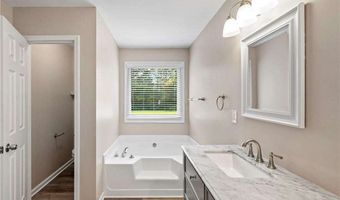 6020 Aderhold Way, Alpharetta, GA 30004