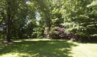 39 Taylor Rd, Bethel, CT 06801