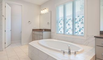 1522 Mill Creek Dr, Baker, FL 32531